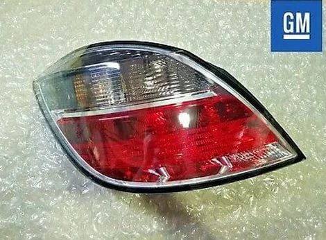 Opel Astra H HB Kasa Sol Stop Lambası Füme Renkli Orjinal Psa Marka 13222324