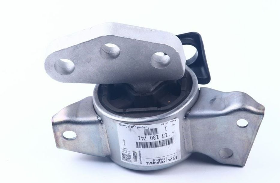 Opel Corsa D Sağ Motor Kulağı Orjinal Gm Marka 5684198 - 13130741