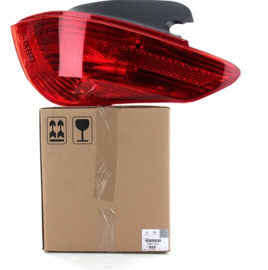 Peugeot 308 (2007-2013) Stop Lambası Sağ Taraf Orjinal Psa Marka 6351.CV