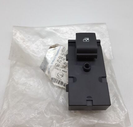 Opel Astra J Arka Cam Açma Düğmesi Orjinal Gm Marka 13301888