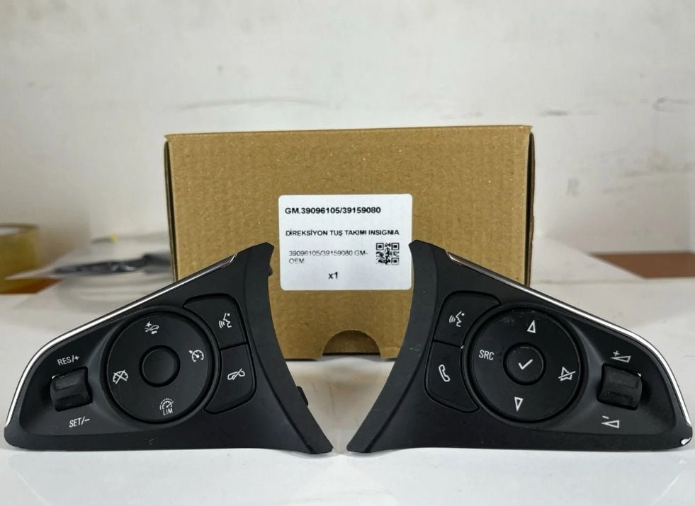 Opel İnsignia Direksiyon Tuş Takımı Orjinal Gm Marka 39096105 - 39159080