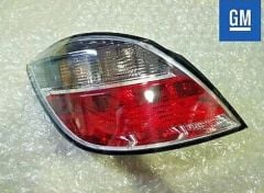 Opel Astra H HB Kasa Sol Stop Lambası Füme Renkli Orjinal Psa Marka 13222324