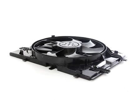 Mercedes C Serisi W205 Klima Fan Motoru Bsg Marka A0999061100 - BSG 60-510-004