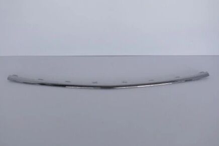 Opel Grandland X Ön Panjur Çıtası Orjinal Psa Marka 9840131180