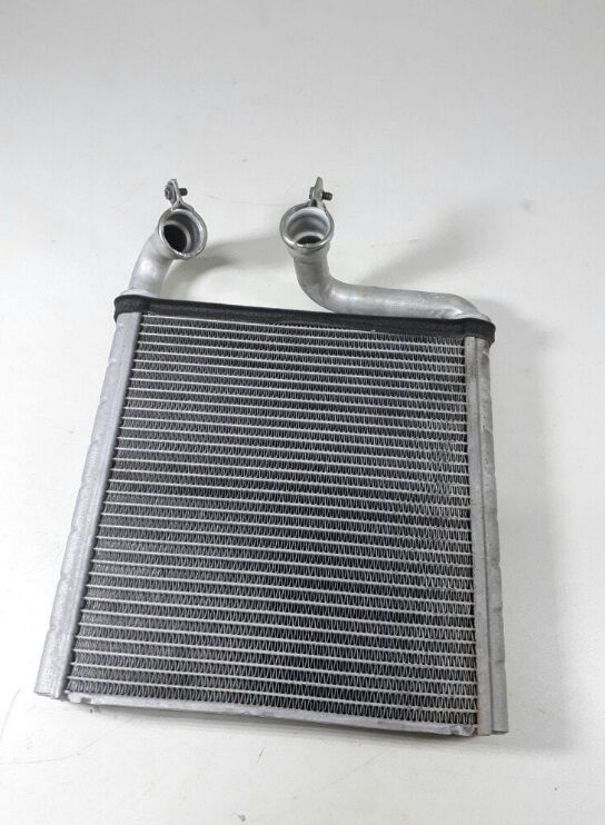 Volkswagen Golf 7 2013-2017 Kalorifer Radyatörü İthal 5Q0819031A