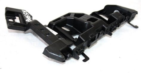Opel Astra K Ön Sağ Tampon Braketi Ayağı İthal 39086896