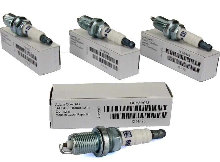 Opel Corsa D 1.2 1.4 Benzinli Motor Tek Tırnak Buji Orjinal GM 1214031 - 95519058 - 1214120