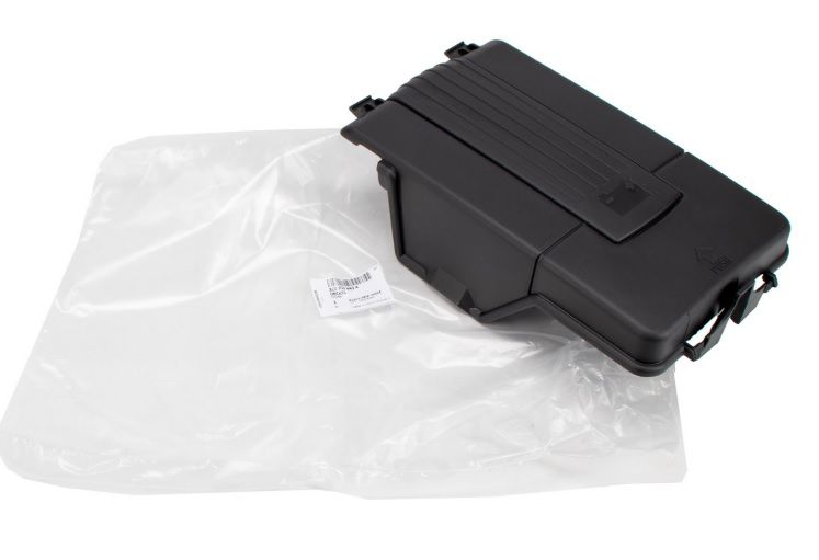 Volkswagen Passat Akü Üst Plastiği Orjinal 3C0915443A - VW 3C0915443A