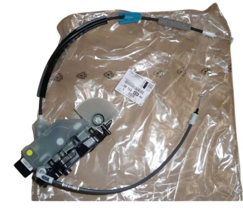 Peugeot Rifter Ön Sol Kapı Kilidi Orjinal Psa Marka 9816343480