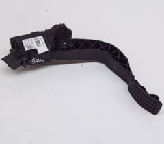 Opel Corsa F Gaz Pedalı Orjinal Psa Marka 9827704480