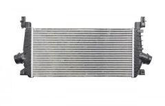 Opel Astra J 1.4 Turbo İntercooler Radyatörü Bsg Marka 1302144 - BSG 65-535-010