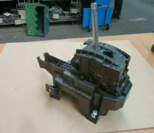 Opel İnsignia Otomatik Vites Kol Mekanizması Orjinal Gm Marka 13397836